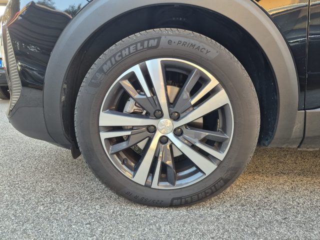 Peugeot 3008 Hybrid 136 e-DCS 6 Allure Pack - foto 3 di 4