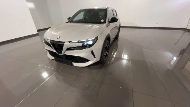 Alfa Romeo Junior 1.2 136 CV Hybrid eDCT6 Speciale #VARI COLORI usato a MARTELLAGO