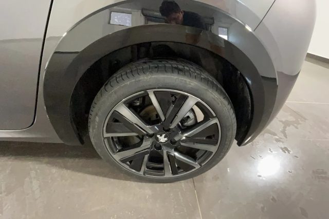 Peugeot 208 PureTech 100 Stop&Start 5 porte GT#VARI COLORI usato a MARTELLAGO