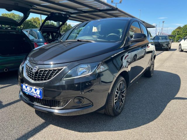 Lancia Ypsilon 1.0 FireFly 5P S&S Hybrid Platino usato a MARTELLAGO