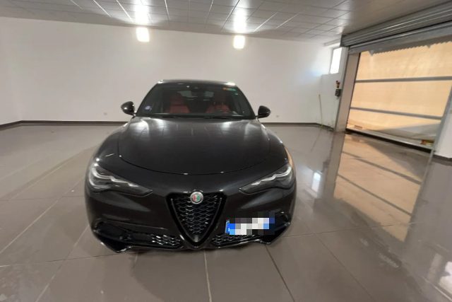 Alfa Romeo Stelvio 2.0 Turbo 280 CV AT8 Q4 Veloce - foto 2 di 4