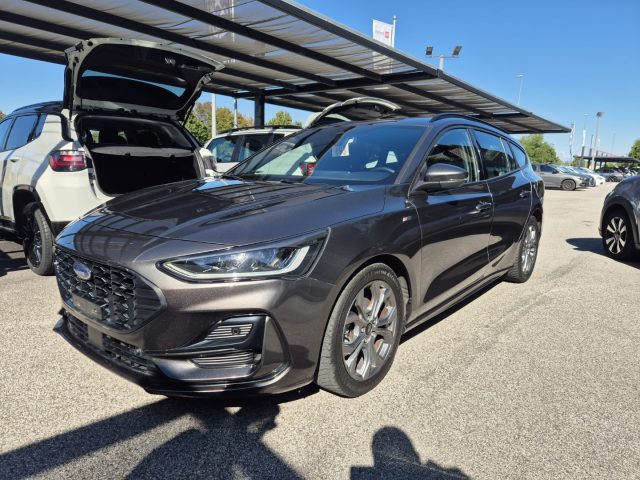 Ford Focus 1.5 120CV auto SW ST-Line usato a MARTELLAGO