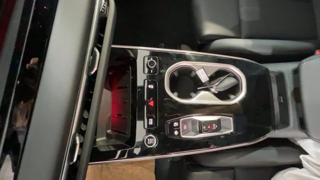 Audi A6 Avant TDI S tronic quattro S LINE #VARI COLORI, del 2025, 1 km, in vendita a Martellago (VE)