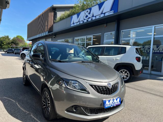 Lancia Ypsilon 1.0 FireFly 5 porte S&S Hybrid Platino usato a MARTELLAGO