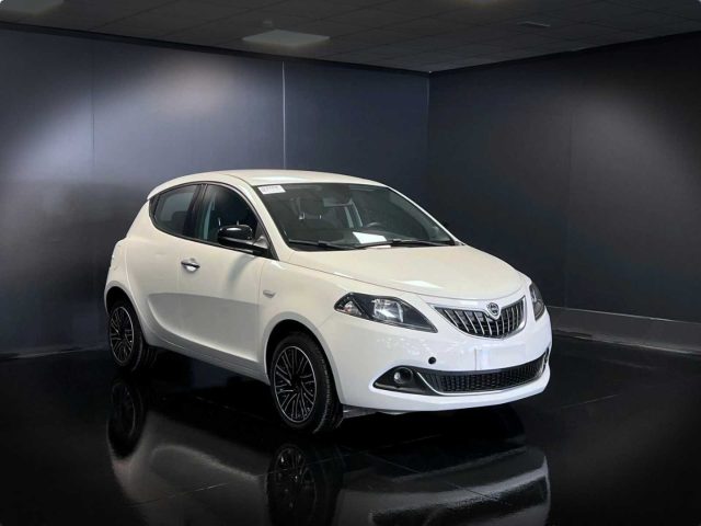 Lancia Ypsilon 1.0 FireFly 5P S&S Hybrid GOLD #VARI COLORI usato a MARTELLAGO