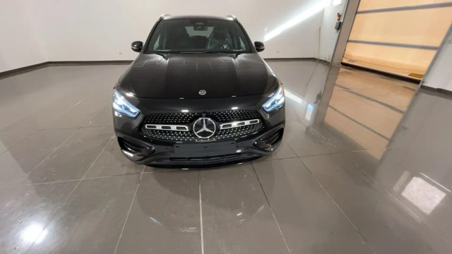 Mercedes-Benz GLA 200 d Automatic AMG LINE Advanced Plus #VARI COLORI - foto 2 di 4