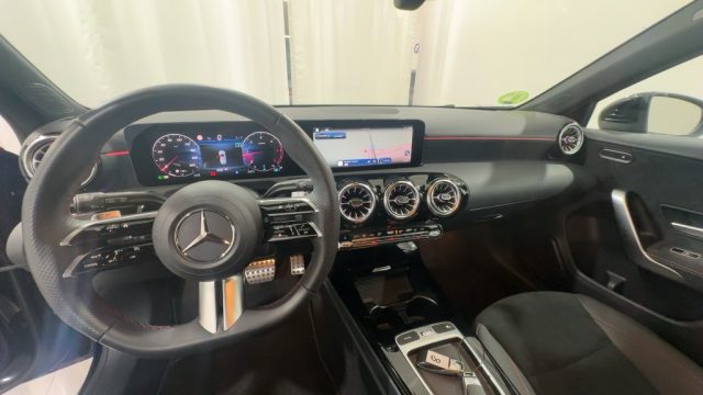 Mercedes-Benz A 180 d Automatic Premium AMG Line #VARI COLORI usato a MARTELLAGO