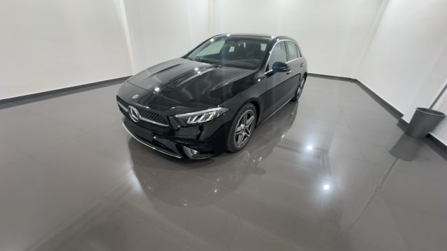 Mercedes-Benz A 180 d Automatic Premium AMG Line #VARI COLORI usato a MARTELLAGO