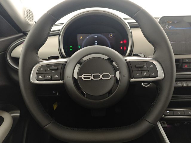 Fiat 600 Hybrid DCT MHEV La Prima #VARI COLORI usato a MARTELLAGO
