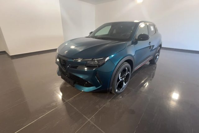 Alfa Romeo Junior 1.2 136 CV Hybrid eDCT6 Speciale #VARI COLORI km 0 a MARTELLAGO