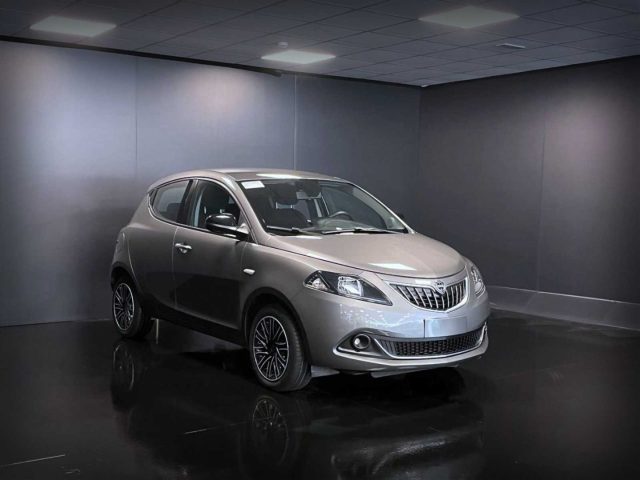 Lancia Ypsilon 1.0 FireFly 5p S&S Hybrid Gold #VARI COLORI - foto 1 di 4