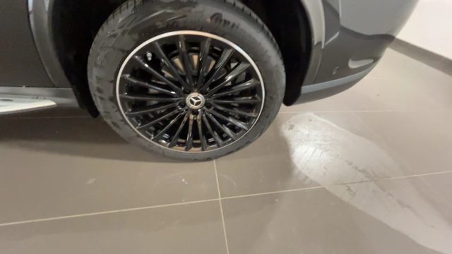 Mercedes-Benz GLC 220 d 4Matic AMG Line Advanced #ANCHE INTERNI NERI - foto 4 di 24