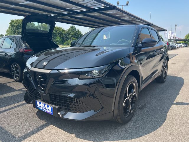 Alfa Romeo Junior 1.2 145 CV Hybrid eDCT6 Speciale #VARI COLORI - foto 3 di 4
