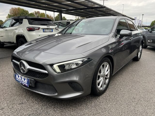 Mercedes-Benz A 180 d Automatic Business Extra TAGLIANDATA!! - foto 3 di 4