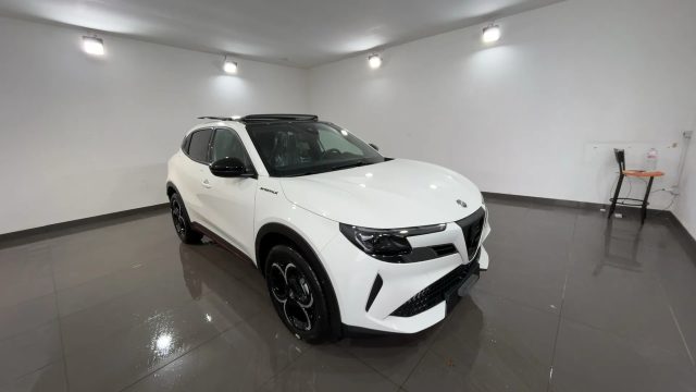 Alfa Romeo Junior 1.2 Hybrid 145 eDCT6 Speciale #TETTO #VARI COLORI - foto 3 di 4