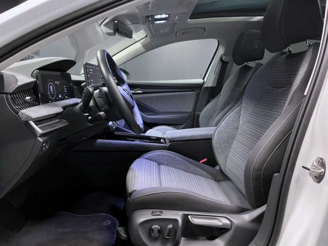 Skoda Superb 1.5 TSI Hybrid DSG Wagon Selection #TETTO, del 2024, 9.500 km, in vendita a Martellago (VE)