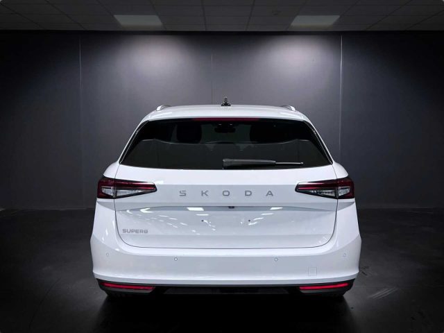 Skoda Superb 1.5 TSI Hybrid DSG Wagon Selection #TETTO usato a MARTELLAGO