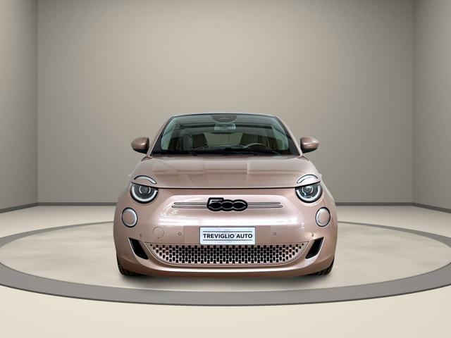 Fiat 500 Berlina 42kWh La Prima By bocelli 320 Km autonomia - foto 2 di 4