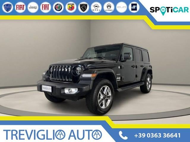 Jeep Wrangler Unlimited 2.2 Mjt II Sahara usato a FARA GERA D ADDA