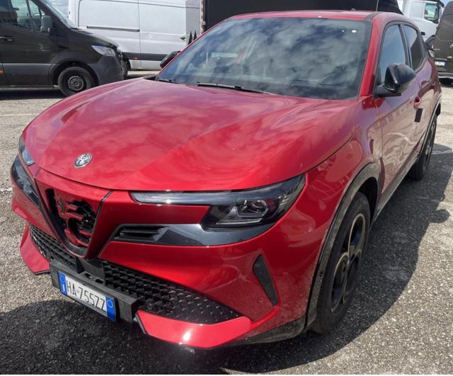 Alfa Romeo Junior 1.2 145 CV Hybrid eDCT6 Q4 Intensa km 0 a FARA GERA D ADDA
