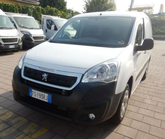Peugeot Partner Full Electric L1 Furgone Premium usato a FARA GERA D ADDA
