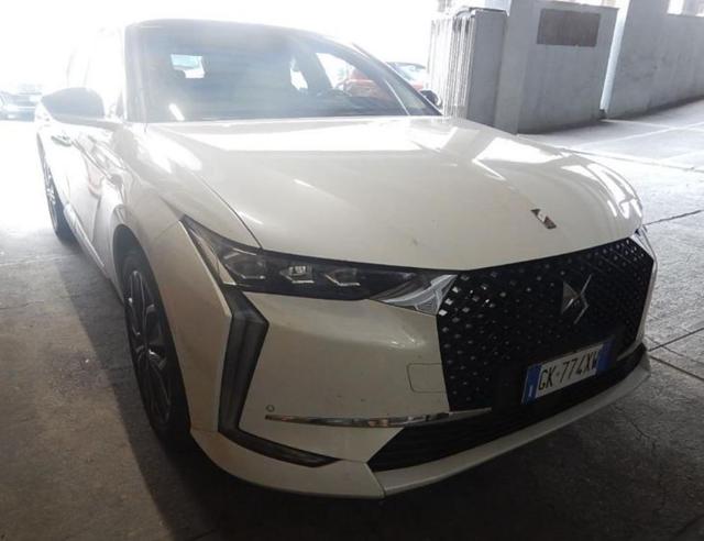 DS Automobiles DS 4 E-Tense 225 La Première TETTO APRIBILE - foto 3 di 4