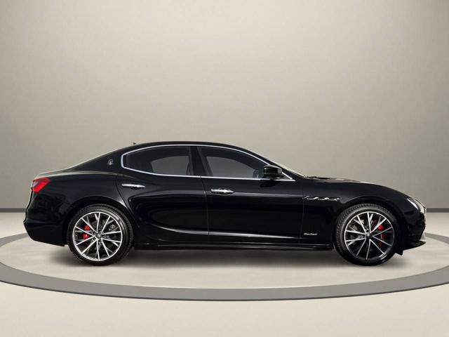 Maserati Ghibli V6 Gransport - foto 4 di 41