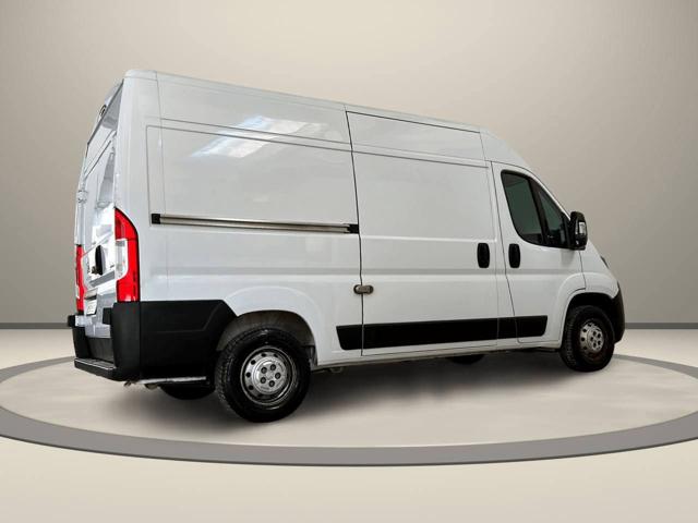 Peugeot Boxer 35 2.2 BlueHDi 140 S&S PM-TM Furgone Business L2H2 - foto 4 di 4