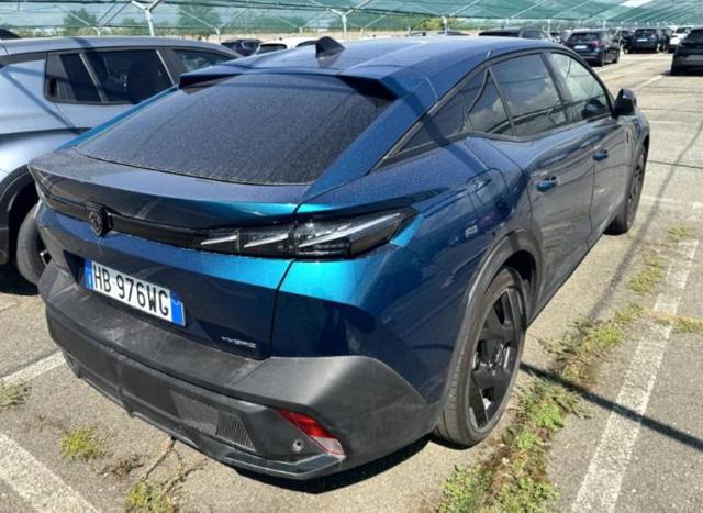 Peugeot 408 Plug-in Hybrid 225 e-EAT8 GT - foto 4 di 4