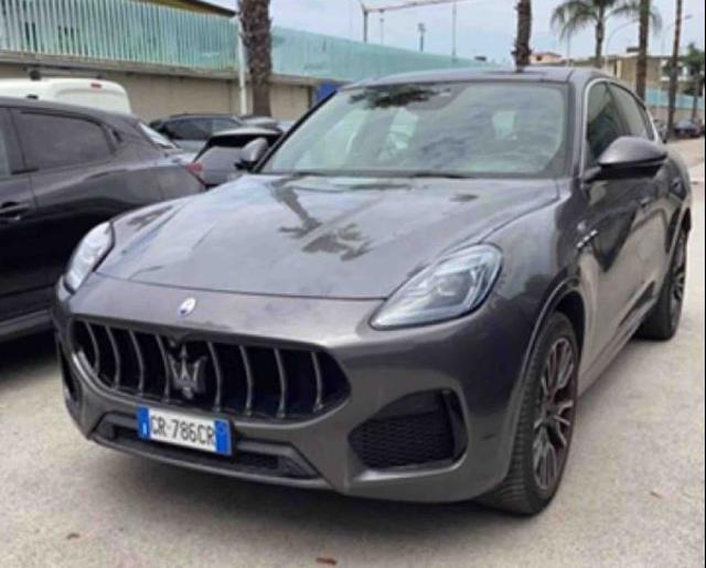 Maserati Grecale MHEV 300 CV AWD GT TETTO APRIBILE, del 2023, 43.186 km, in vendita a Fara Gera D Adda (BG)