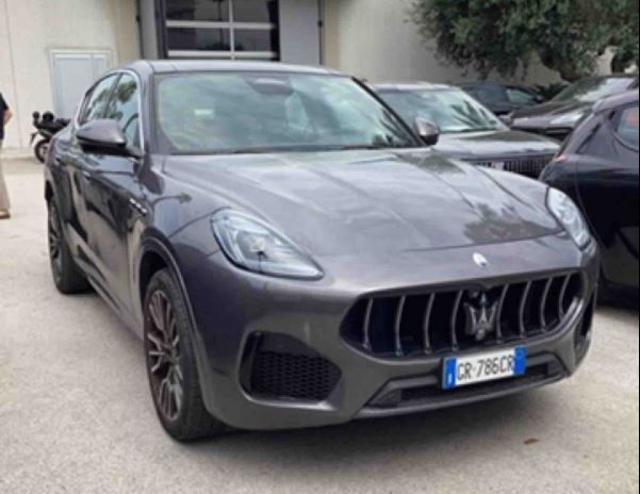 Maserati Grecale MHEV 300 CV AWD GT TETTO APRIBILE - foto 3 di 4