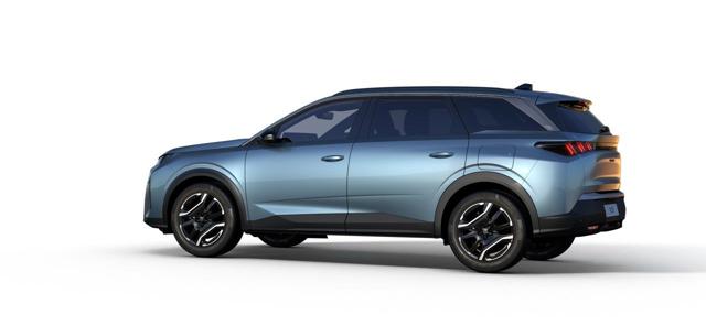 Peugeot 5008 Plug-in 195 e-DCS7 ALLURE+BUSINESS+GT+EXCLUSIVE - foto 3 di 9