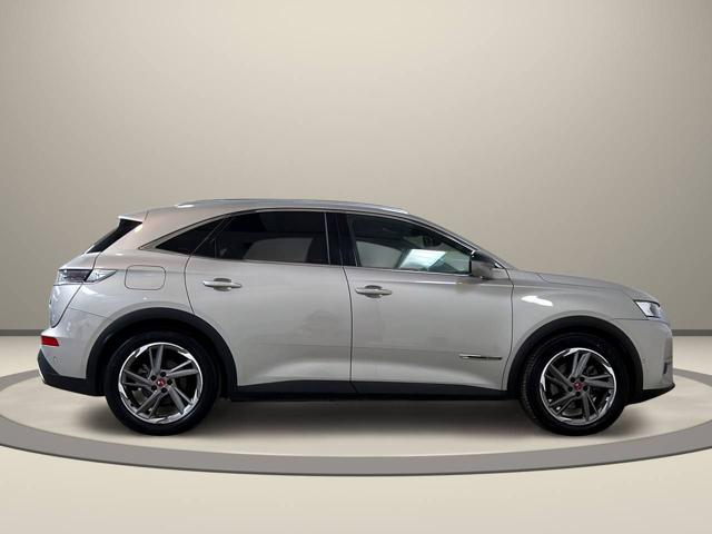 DS Automobiles DS 7 Crossback E-Tense 4x4 Grand Chic TETTO APRIBILE - foto 4 di 4