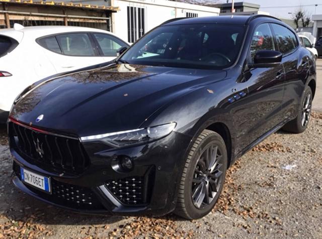 Maserati Levante MHEV 330 CV AWD GT usato a FARA GERA D ADDA
