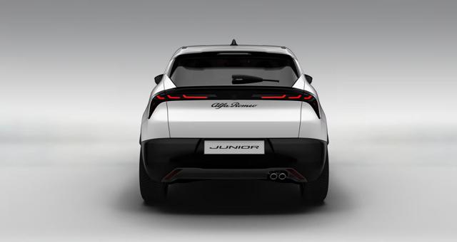 Alfa Romeo Junior 1.2 145 CV Hybrid eDCT6 SPRINT+SPECIALE+TI+SPORT, 10 km, in vendita a Fara Gera D Adda (BG)