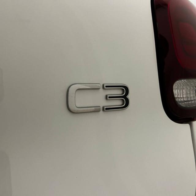Citroen C3 PureTech 110 S&S EAT6 Shine, del 2023, 18.392 km, in vendita a Fara Gera D Adda (BG)