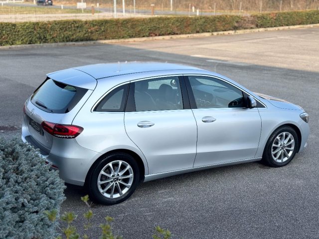 Mercedes-Benz B 180 d AUTOM SPORT PLUS *SERVICE MERCEDES* - foto 4 di 4