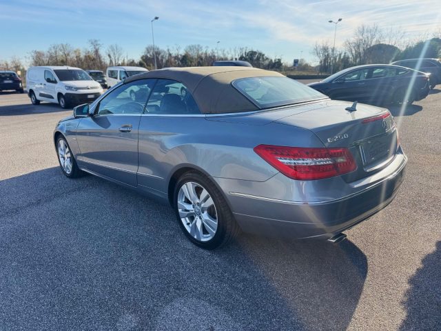 Mercedes-Benz E 250 CDI CABRIO BlueEFFICIENCY SPORT *MANUALE* - foto 4 di 4