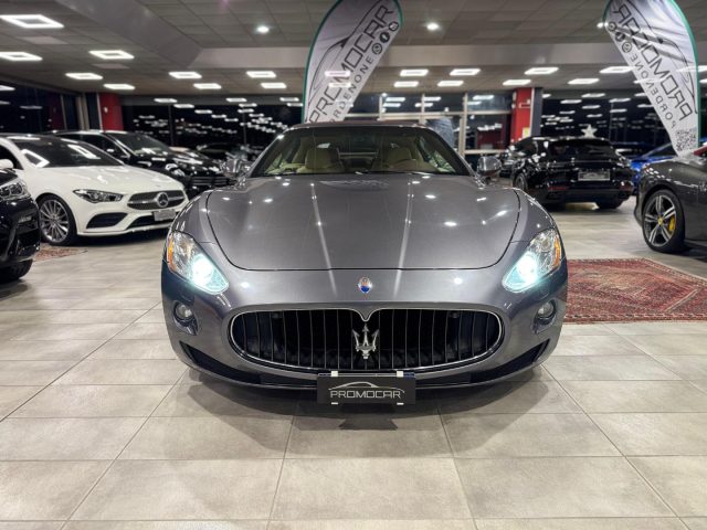 Maserati GranCabrio 4.7 V8 439 CV *STUPENDA*TAGLIANDATA* - foto 2 di 4