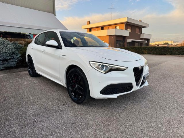 Alfa Romeo Stelvio 2.2 TURBODIESEL 210 CV AT8 Q4 VELOCE *UNIPROP* - foto 3 di 4