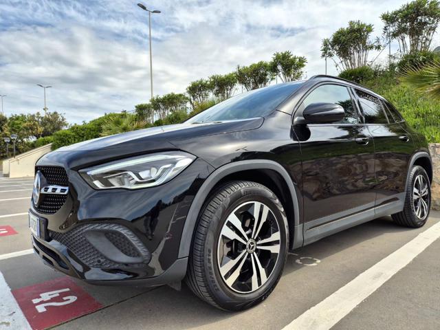 Mercedes-Benz GLA 220 d Automatic 4Matic Sport Plus usato a CIVITAVECCHIA