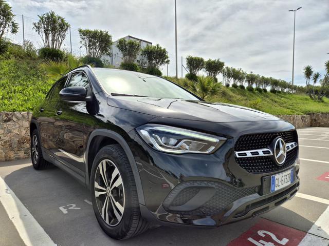 Mercedes-Benz GLA 220 d Automatic 4Matic Sport Plus - foto 3 di 4