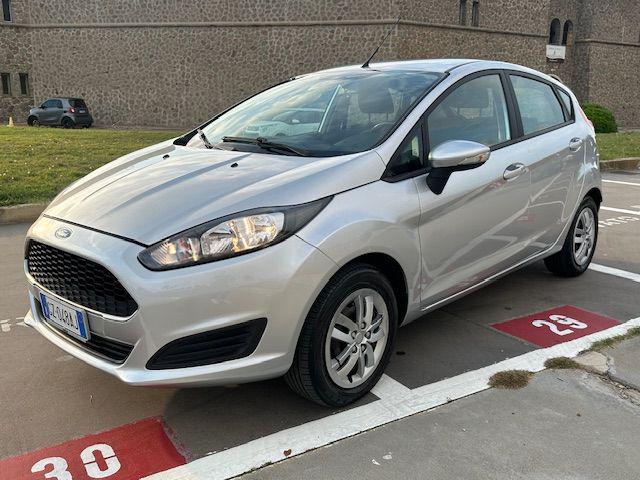 Ford Fiesta 1.0 80CV 5 porte Business usato a CIVITAVECCHIA