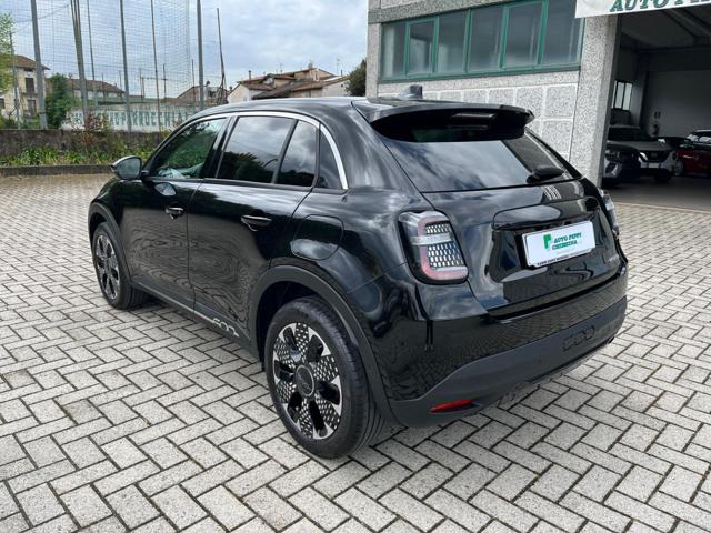 Fiat 600 Hybrid 100 CV DCT MHEV La Prima - foto 4 di 4