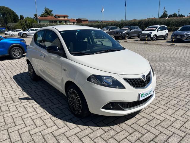 Lancia Ypsilon 1.0 FireFly 5 porte S&S Hybrid Gold usato a CHIESINA UZZANESE