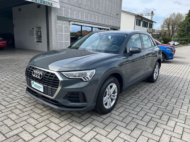 Audi Q3 35 TDI S tronic Identity Black usato a CHIESINA UZZANESE