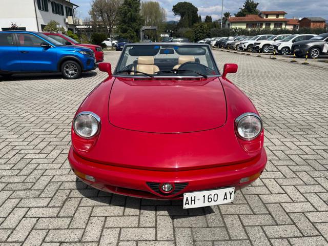 Alfa Romeo Spider 2.0i - foto 2 di 4