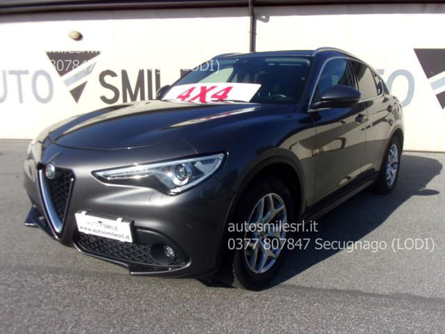 Alfa Romeo Stelvio 2.2 Turbodiesel 190 CV AT8 Q4 Business, del 2021, 169.748 km, in vendita a Secugnago (LO)