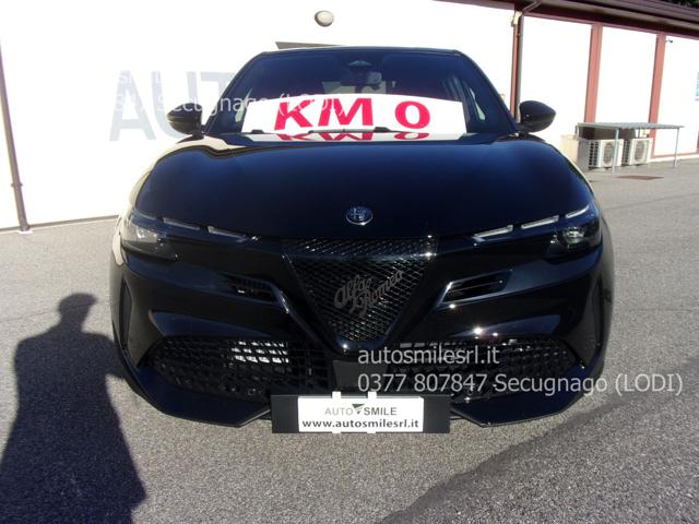 Alfa Romeo Junior 1.2 ibrida Q4 Sprint 145cv edct6 - foto 2 di 4