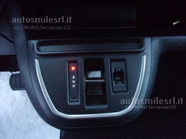 Peugeot Traveller BlueHDi 180 S&S EAT8 Long Business, del 2025, 5.000 km, in vendita a Secugnago (LO)